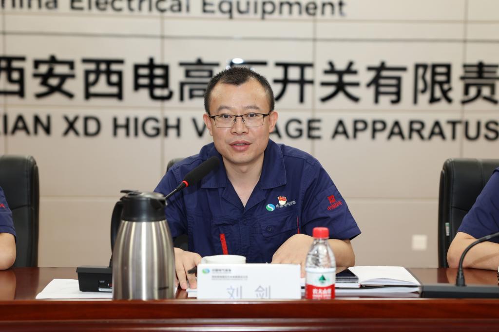 2535EC1200B9BCA8D68D939A769_E02DBE26_1145B